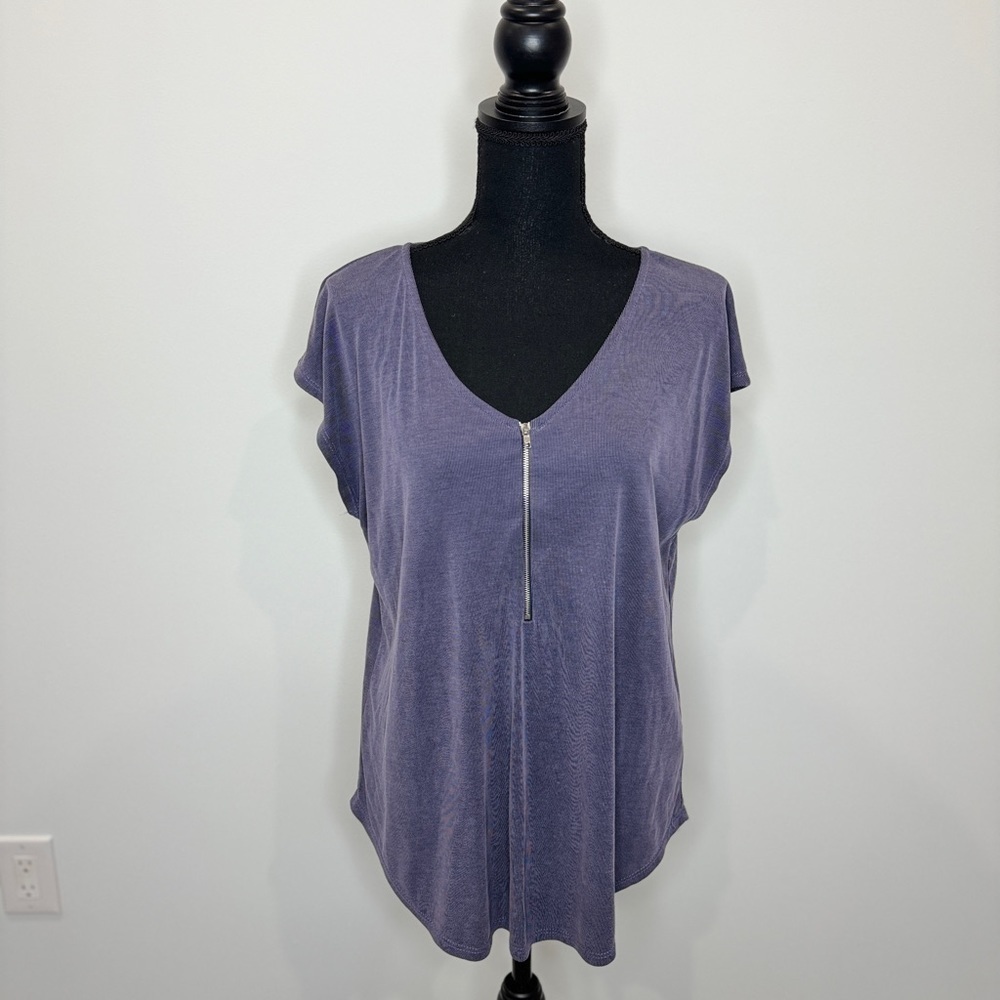 V-neck Front Zip Blue Casual Top (L)